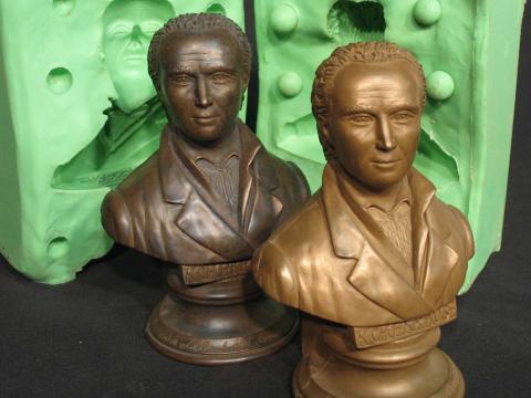 ColdCastBronzeStatues_1000x.jpg